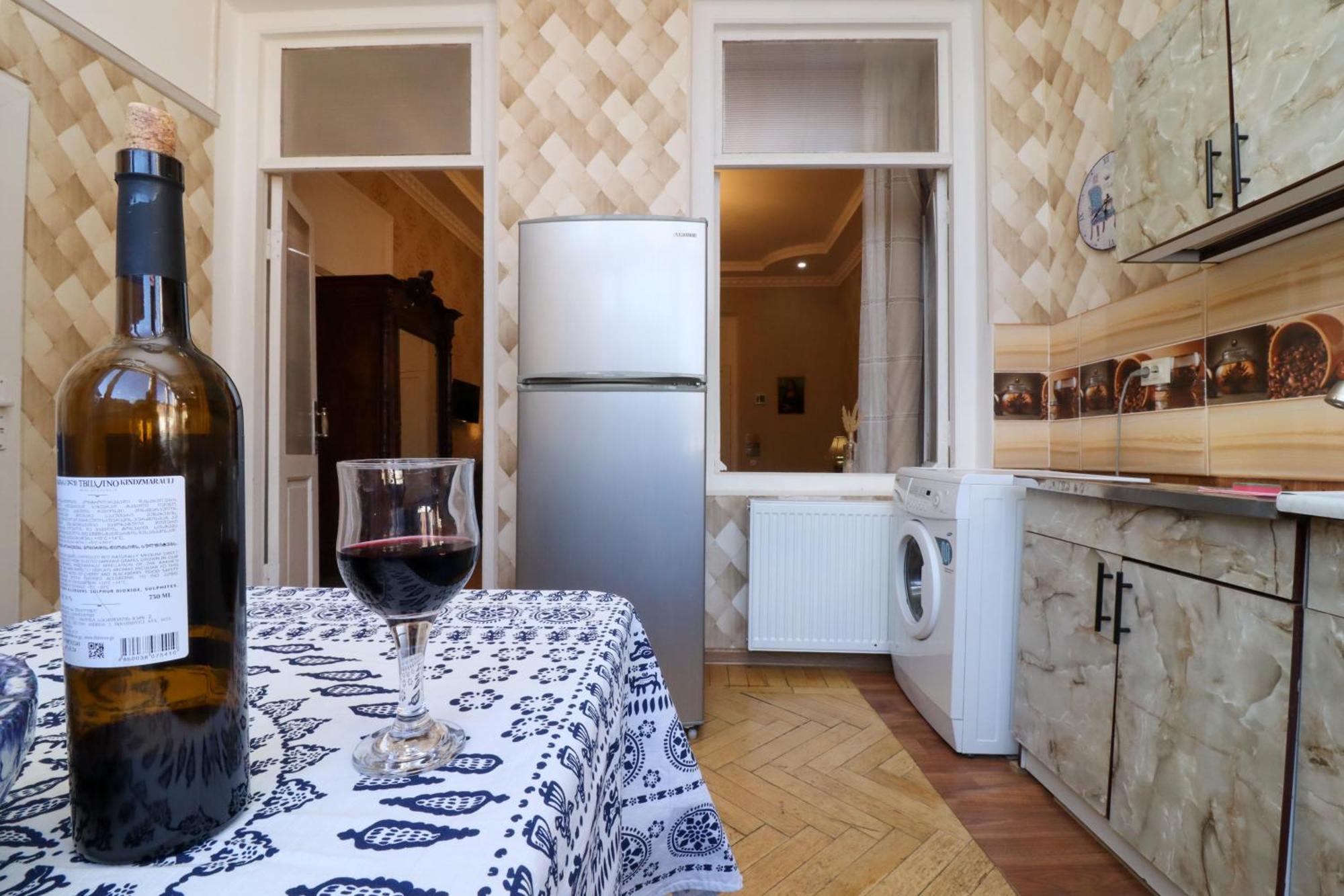 Leon Rooms Тбілісі Номер фото