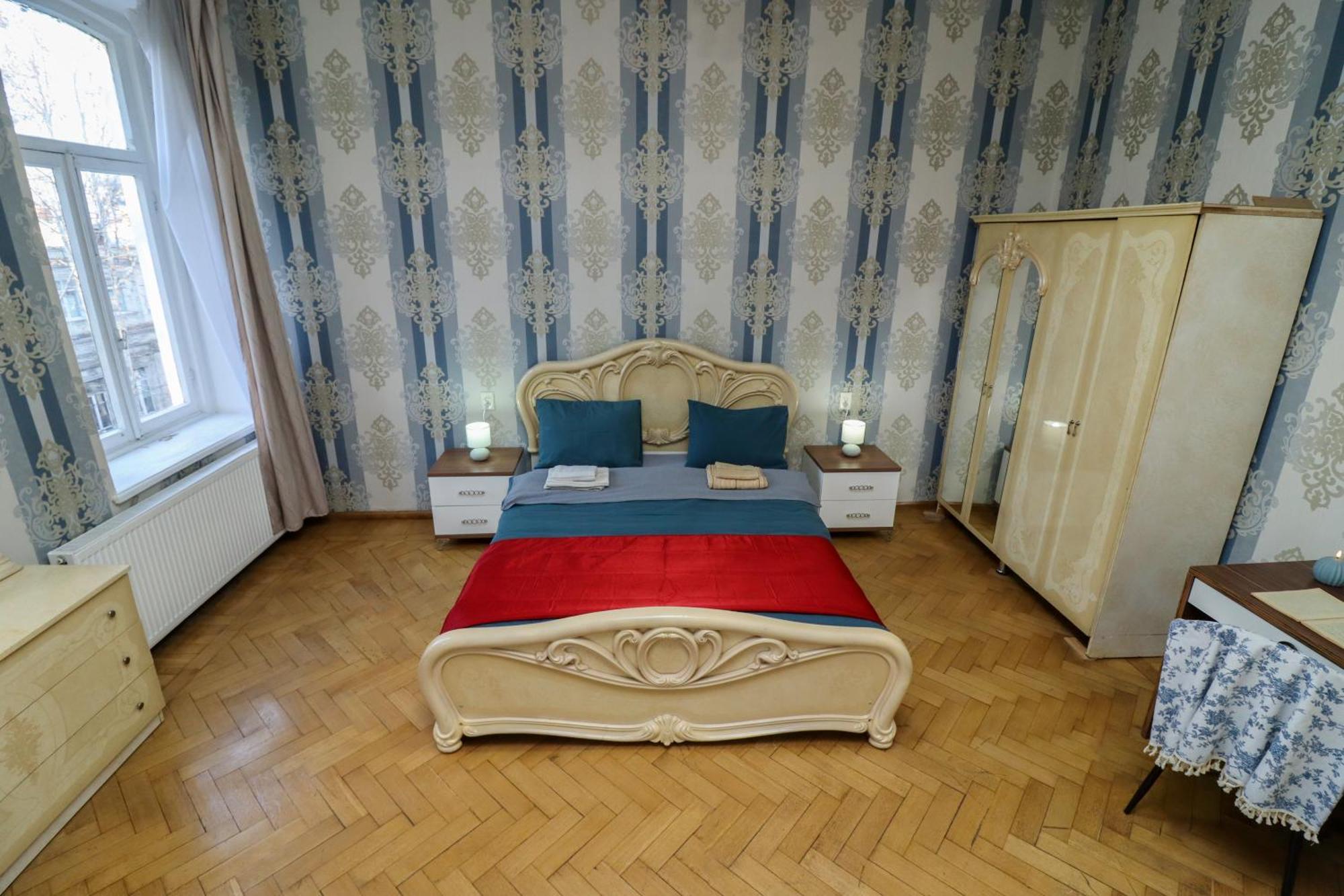 Leon Rooms Тбілісі Екстер'єр фото