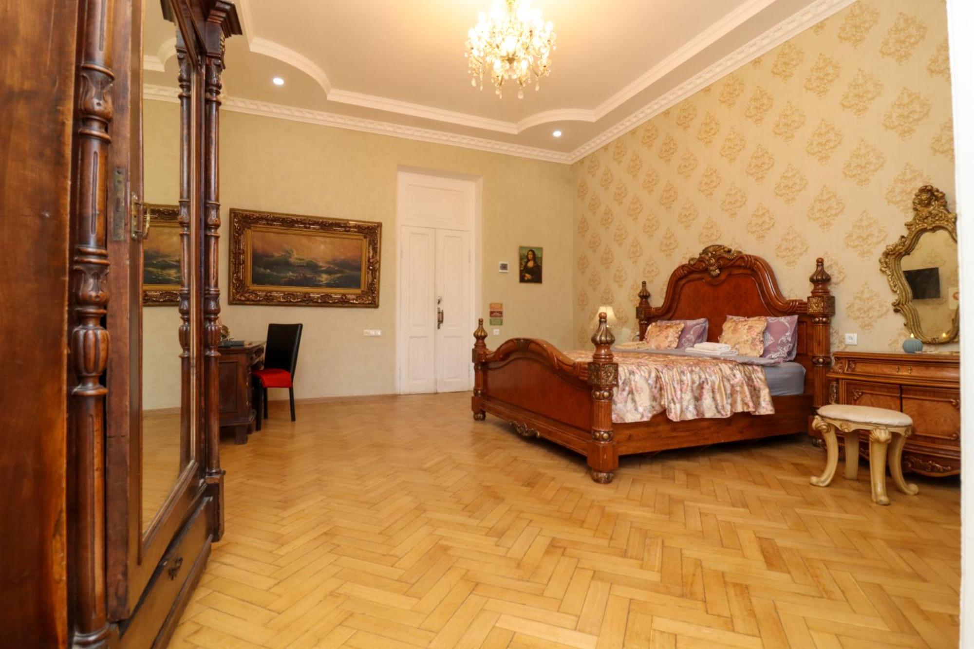 Leon Rooms Тбілісі Екстер'єр фото
