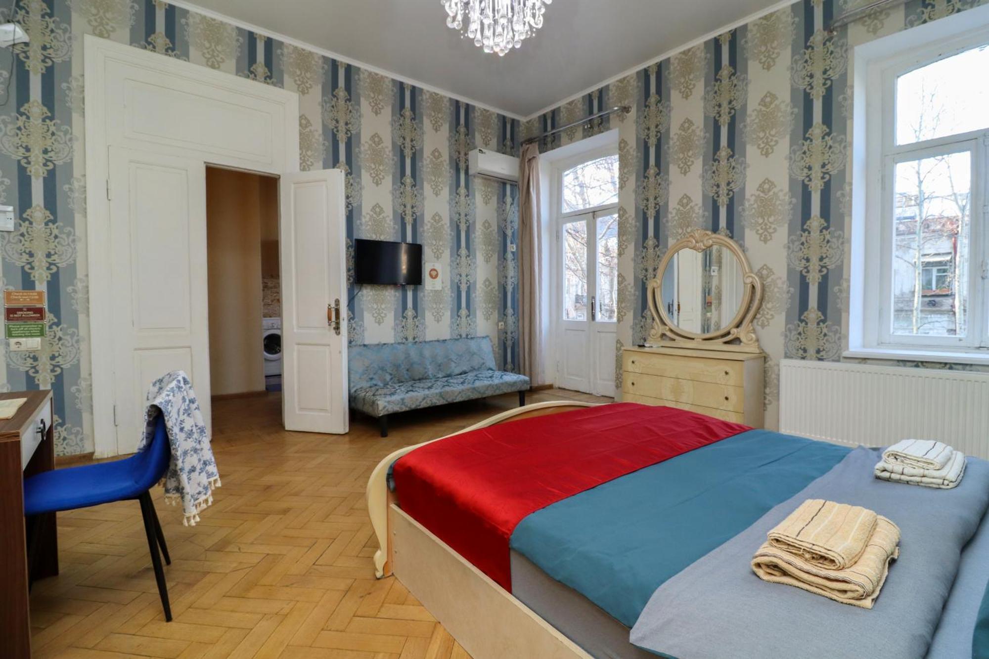 Leon Rooms Тбілісі Екстер'єр фото