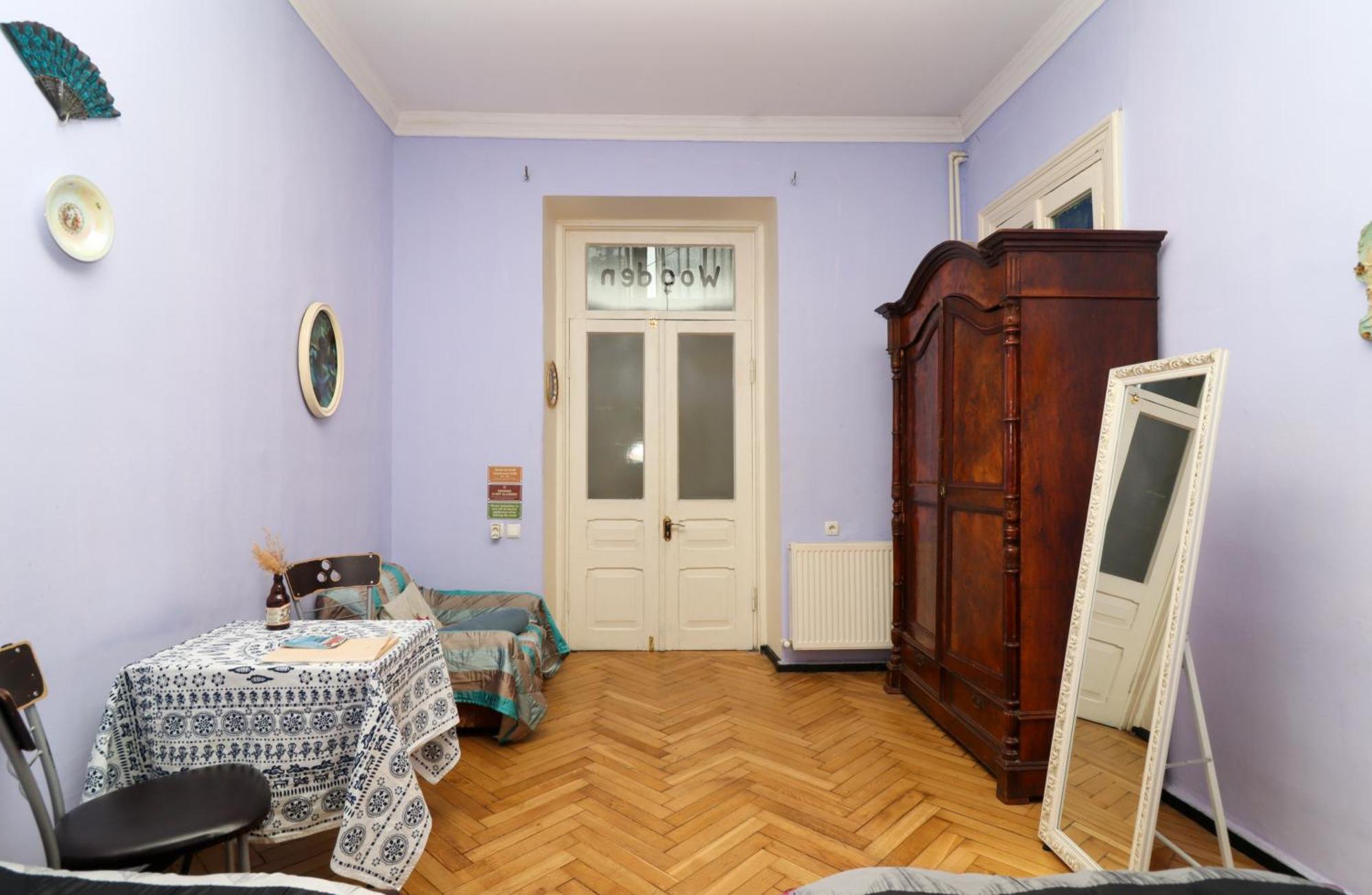 Leon Rooms Тбілісі Екстер'єр фото