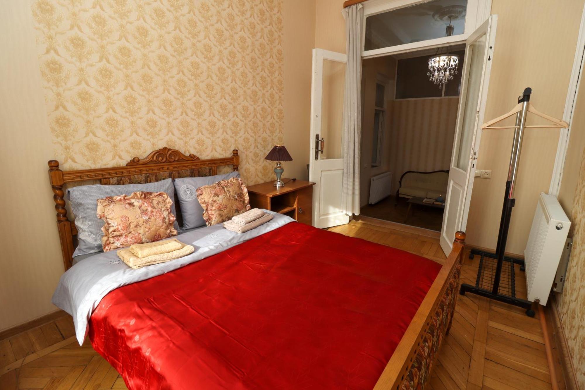 Leon Rooms Тбілісі Екстер'єр фото